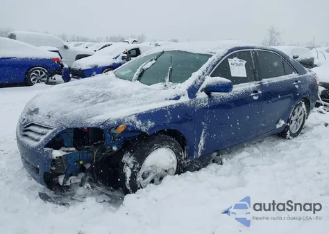 2011 Toyota Camry Le z USA, uszkodzony, nr VIN 4T1BF3EKXBU709898